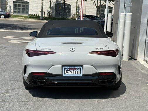 2022 Mercedes-Benz AMG SL 63 Base
