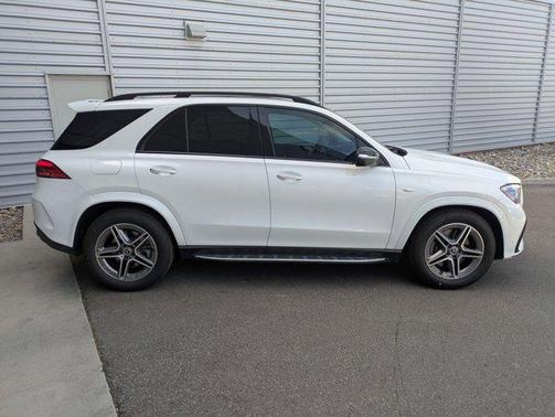 2025 Mercedes-Benz GLE 450e 4MATIC