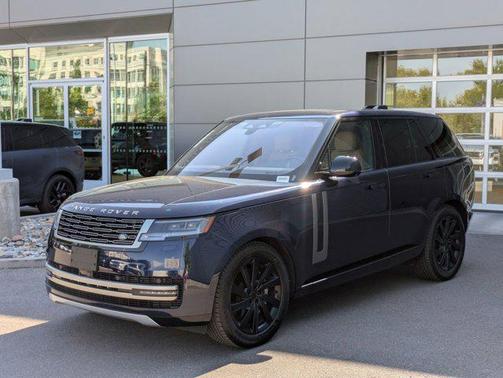 2023 Land Rover Range Rover P400 SE