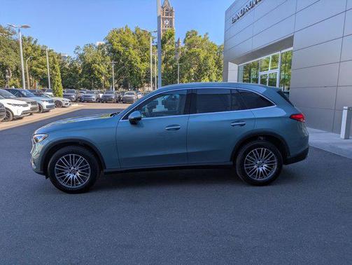 2026 Mercedes-Benz GLC 300 4MATIC