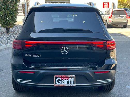 2024 Mercedes-Benz EQB 250 Base