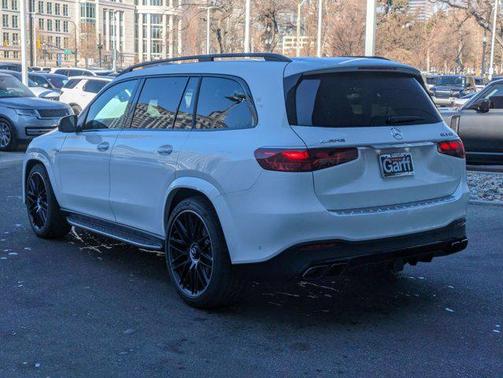 2025 Mercedes-Benz AMG GLS 63 Base