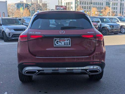 2026 Mercedes-Benz GLC 300 4MATIC