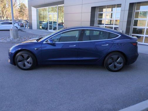 2019 Tesla Model 3 Standard Range Plus