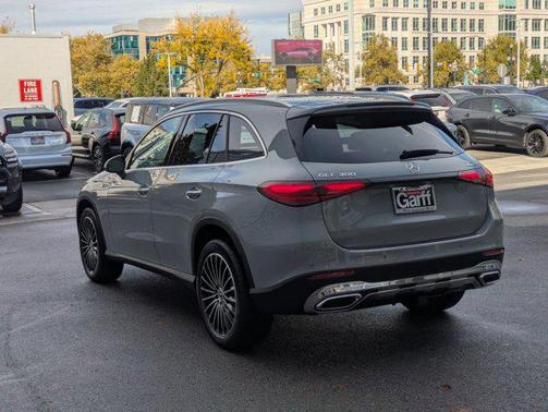 2026 Mercedes-Benz GLC 300 4MATIC