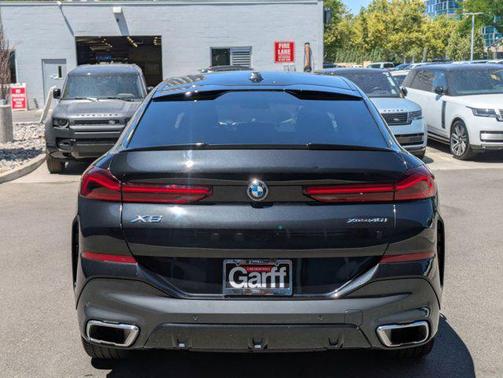 2024 BMW X6 xDrive40i