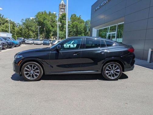 2024 BMW X6 xDrive40i