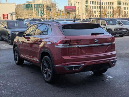 2021 Volkswagen Atlas Cross Sport 3.6L V6 SE w/Technology R-Line