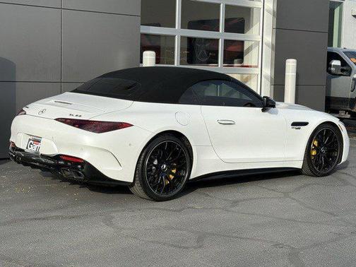 2022 Mercedes-Benz AMG SL 63 Base