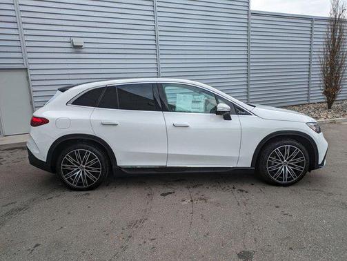 2025 Mercedes-Benz EQE 500 4MATIC