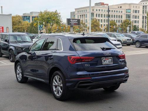 2024 Audi Q3 Premium 45 TFSI S line quattro Tiptronic