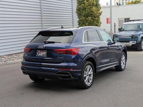 2024 Audi Q3 Premium 45 TFSI S line quattro Tiptronic