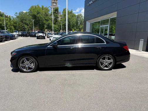 2019 Mercedes-Benz E-Class 4MATIC