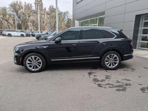 2023 Bentley Bentayga V8 AWD
