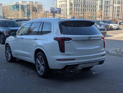 2023 Cadillac XT6 Premium Luxury AWD