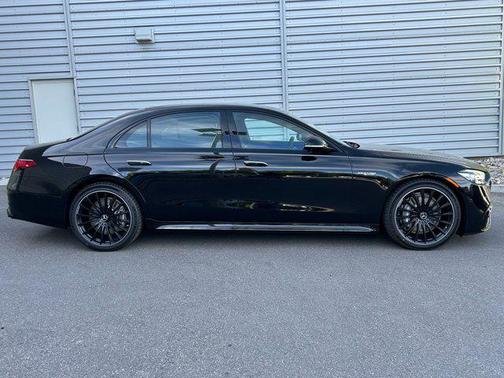 2025 Mercedes-Benz AMG S 63 E 4MATIC