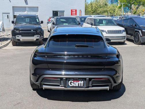 2023 Porsche Taycan Cross Turismo 4