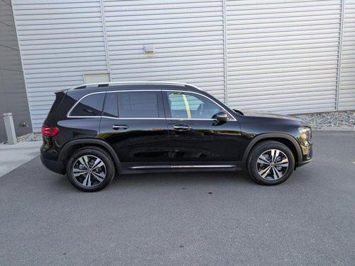 2026 Mercedes-Benz GLB 250 4MATIC