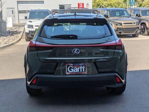2020 Lexus UX 250h Base