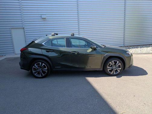 2020 Lexus UX 250h Base