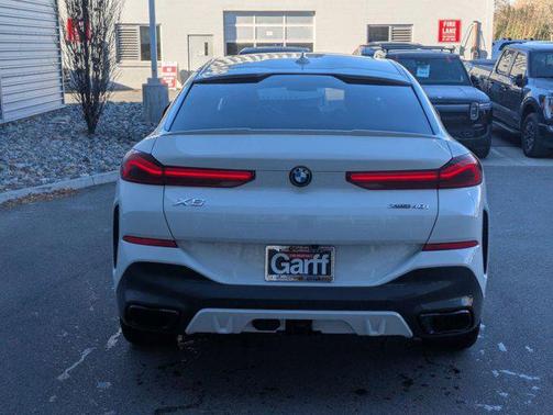 2021 BMW X6 xDrive40i