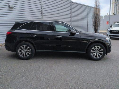 Black 2026 Mercedes-Benz GLC 300 4MATIC