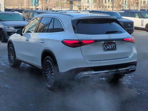 2026 Mercedes-Benz GLC 300 4MATIC