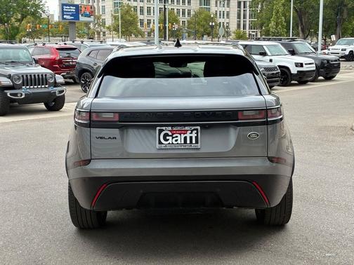 Santorini Black Metallic 2022 Land Rover Range Rover Velar P250 S R-Dynamic