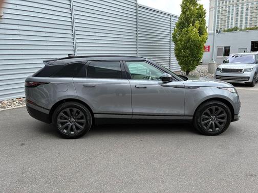 Santorini Black Metallic 2022 Land Rover Range Rover Velar P250 S R-Dynamic