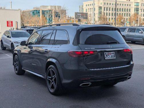 2026 Mercedes-Benz GLS 450 4MATIC