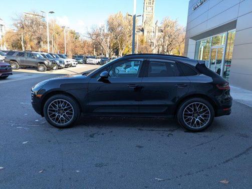 2018 Porsche Macan Sport Edition