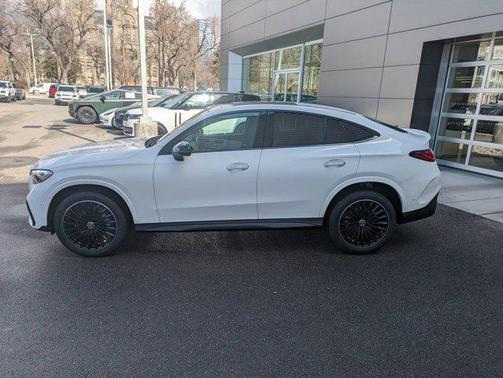 2025 Mercedes-Benz GLC 300 4MATIC Coupe