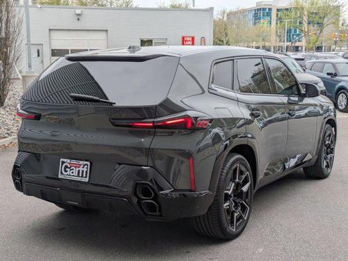 Dravit Grey Metallic 2025 BMW XM Sports Activity Vehicle