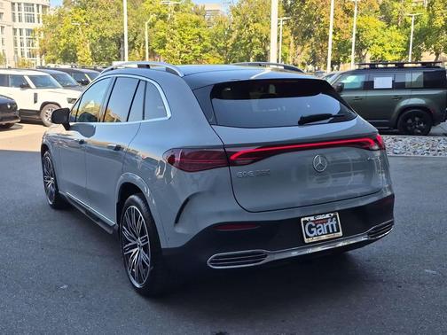 MANUFAKTUR Alpine Grey 2027 Mercedes-Benz EQE 320 EQE 320