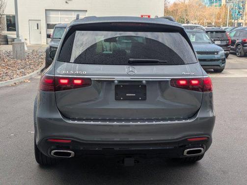 2026 Mercedes-Benz GLS 450 4MATIC