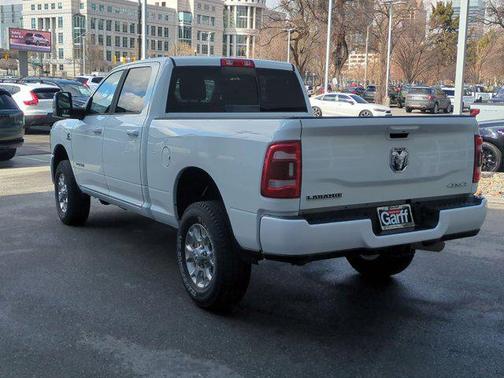 2024 RAM 2500 Laramie Crew Cab 4x4 6'4' Box