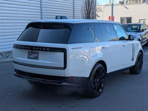 2024 Land Rover Range Rover P400 SE