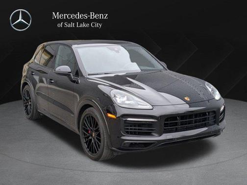 2022 Porsche Cayenne GTS