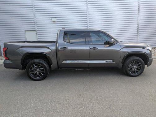 2023 Toyota Tundra Platinum