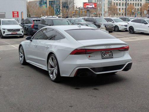 2022 Audi RS 7 4.0T