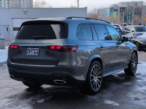 2026 Mercedes-Benz GLS 450 4MATIC