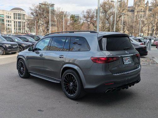 2025 Mercedes-Benz AMG GLS 63 Base