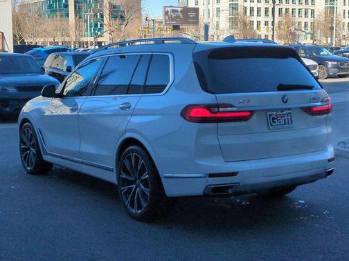 2022 BMW X7 xDrive40i
