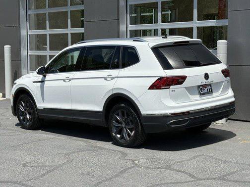 2022 Volkswagen Tiguan 2.0T SE 4MOTION