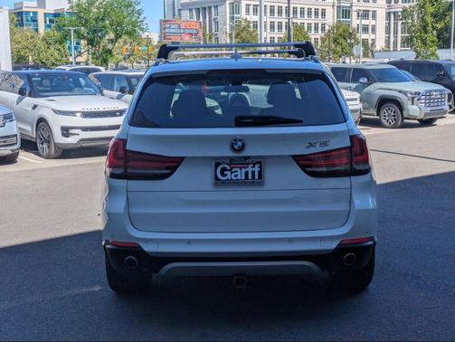 Alpine White 2016 BMW X5 xDrive35d