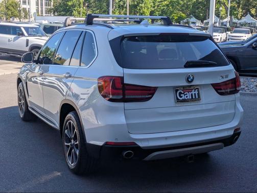 Alpine White 2016 BMW X5 xDrive35d