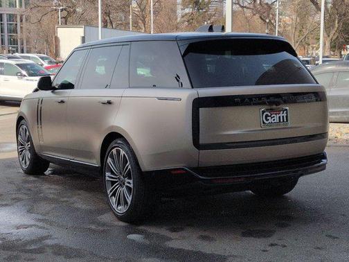 2024 Land Rover Range Rover P400 SE