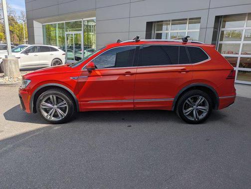 2019 Volkswagen Tiguan 2.0T SE 4MOTION
