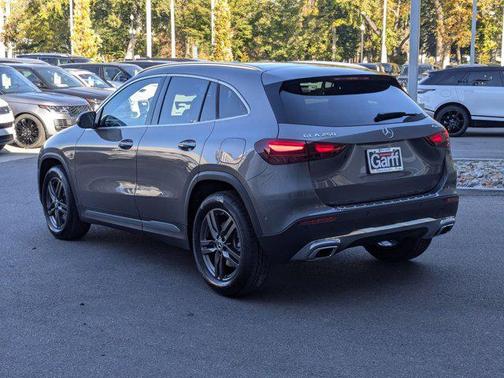 2025 Mercedes-Benz GLA 250 4MATIC