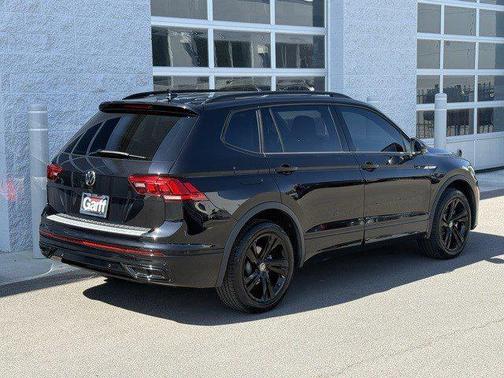 2024 Volkswagen Tiguan 2.0T SE R-Line Black 4MOTION